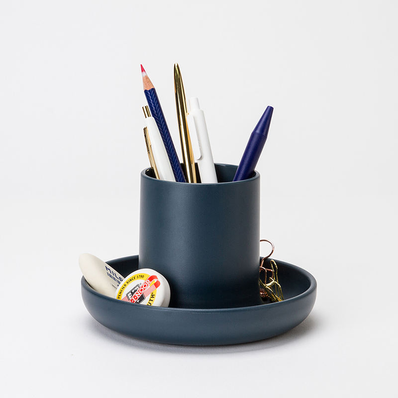 Eco-Friendly Large Capacity Pen Holder & Makeup Brush Storage Box, Dustproof Desktop Organizer